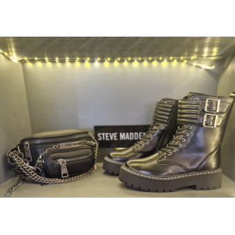 Steve Madden boots 